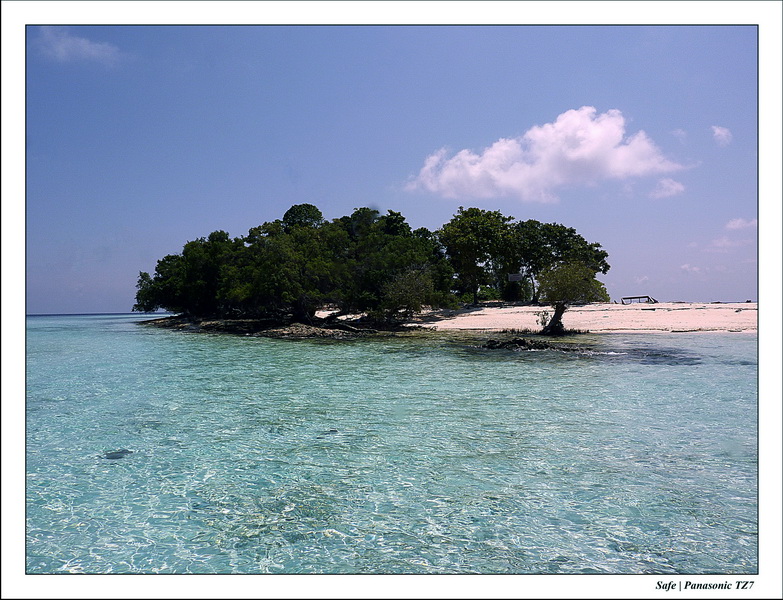 2011 - 08 - Borneo - Mataking 28